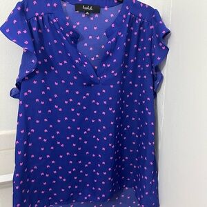 Women size medium blouse